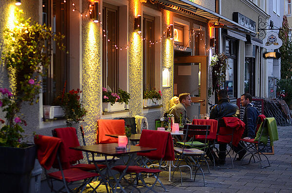Outside dining on the streets of Paris